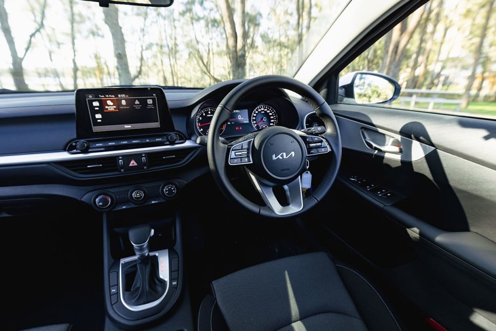 Kia Cerato 2023 review: S Hatch Safety Pack - Small hatch rival for i30 ...