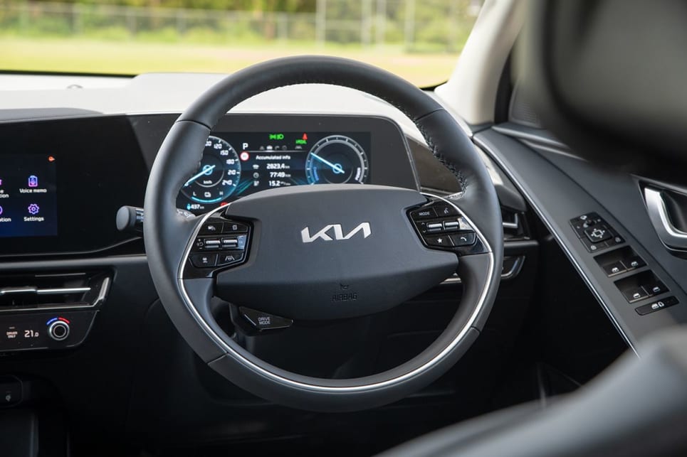 The Niro offers a comparatively light steering tune. (Image: Tom White)