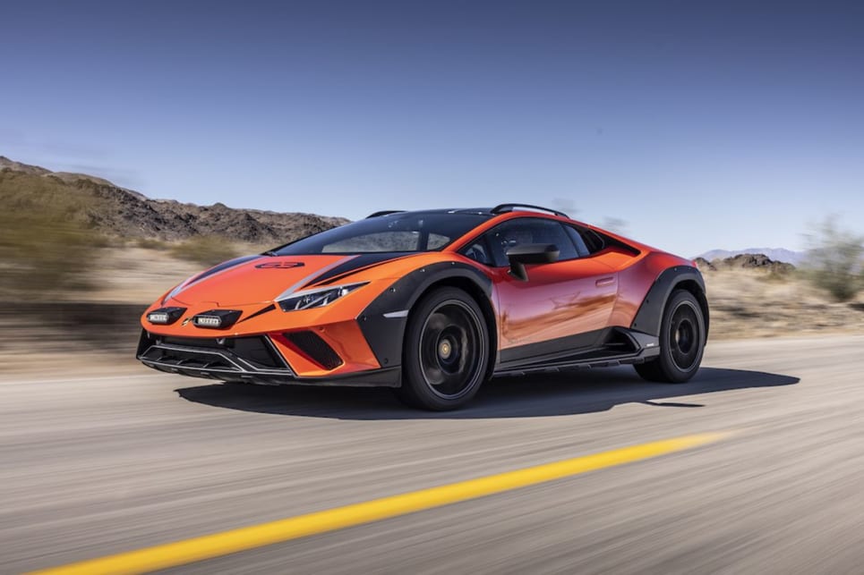 The rally style headlights stuck to the Huracan’s shark nose are optional.