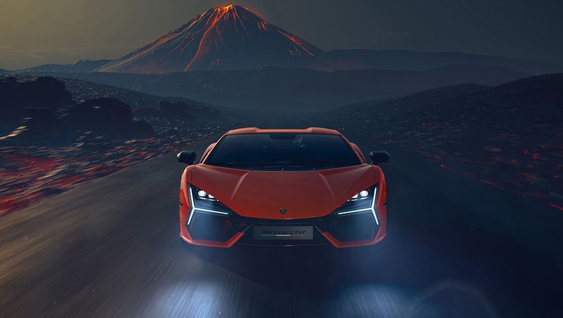 Lamborghini 2025 going electric