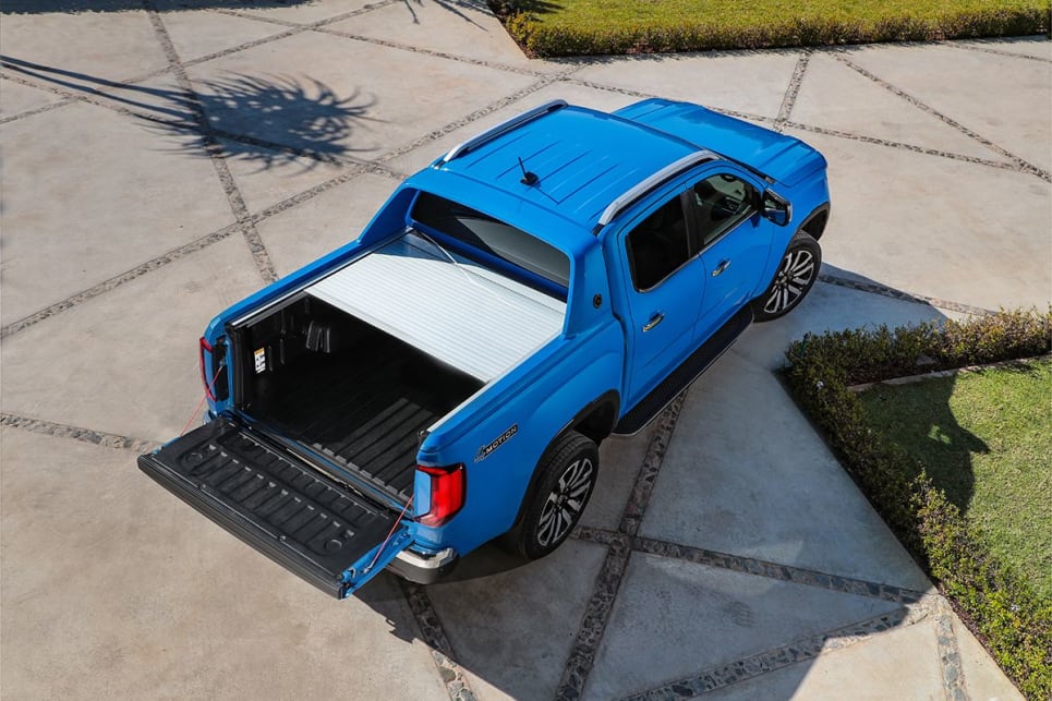 As with the previous Amarok, the new one can carry a Euro pallet loaded into the cargo tray sideways.