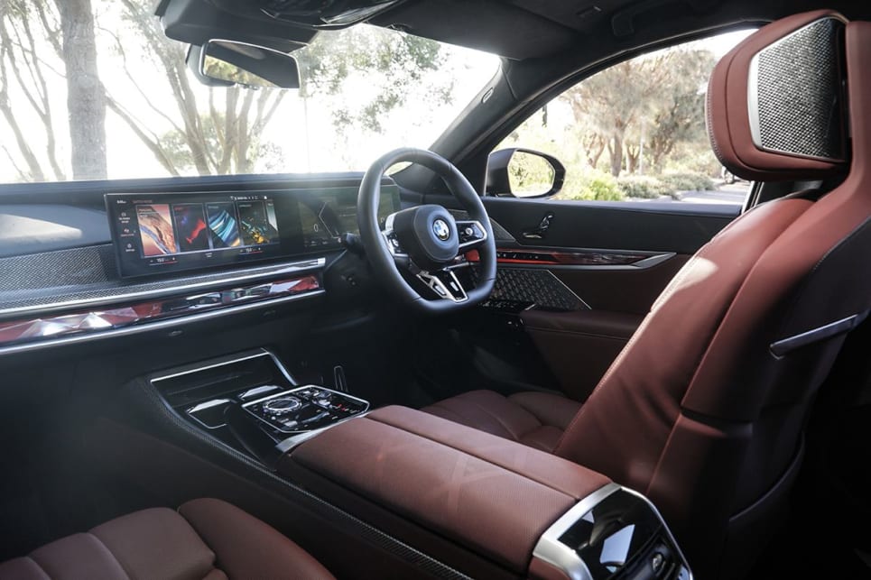 The 7 Series offers plenty of interior space. (740i variant pictured) 