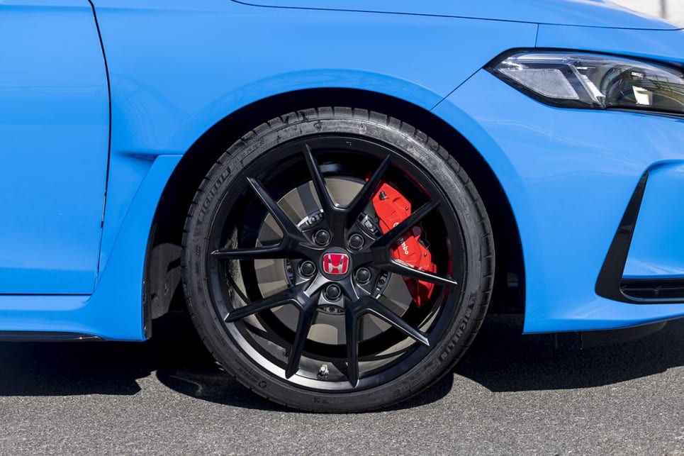 The Type R wears 19-inch alloy wheels.