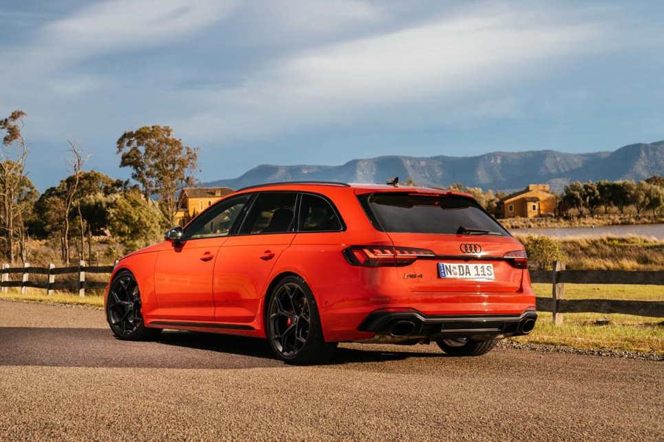 2025 Audi RS4 Avant Competition Plus I Design
