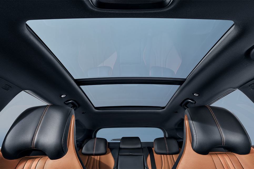 Every Sealion 6 also boasts a panoramic sunroof.