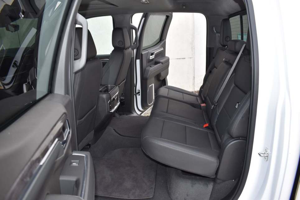 2024 Chevrolet Silverado LTZ Premium (Image: Mark Oastler)