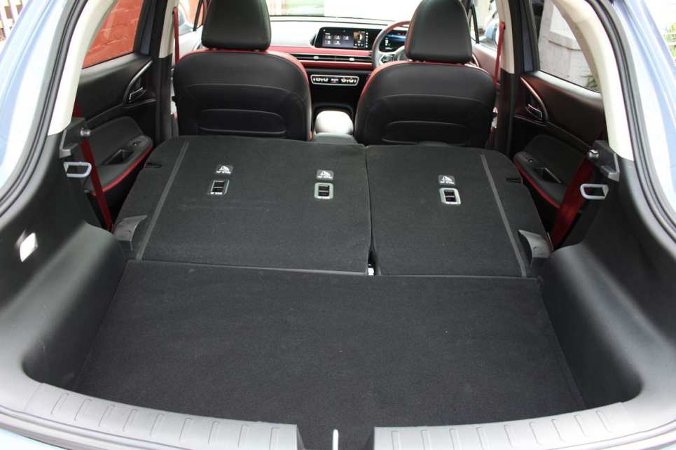 858L-litre boot space pictured (Image: Chris Thompson)