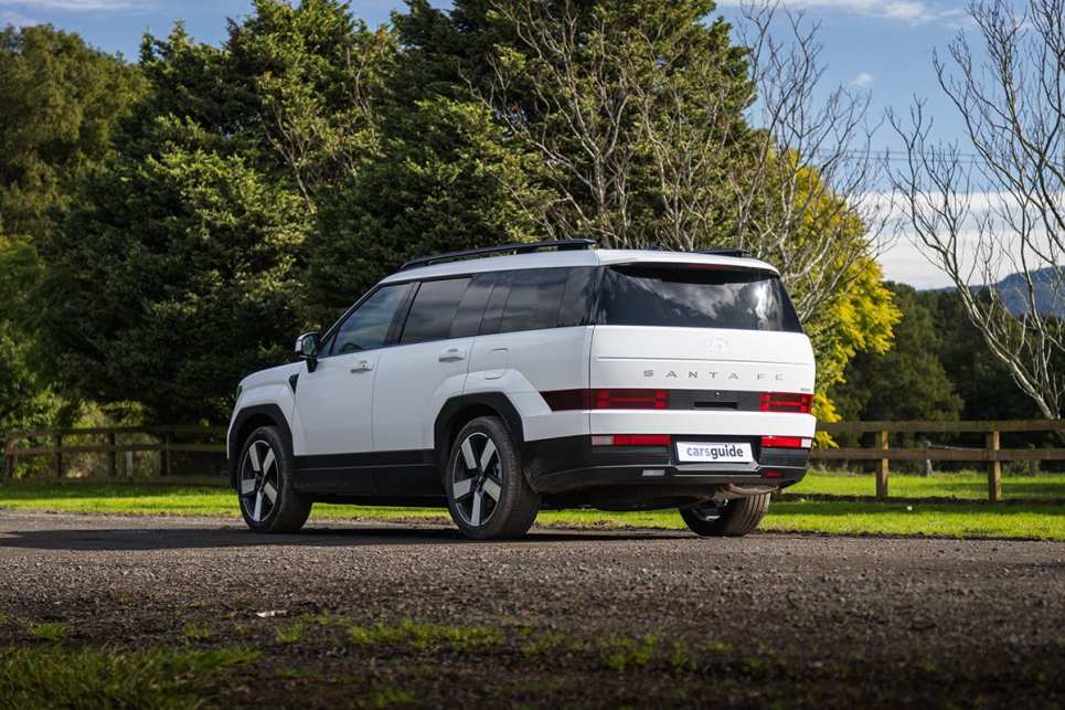 2024 Hyundai Santa Fe HEV Hybrid I Design