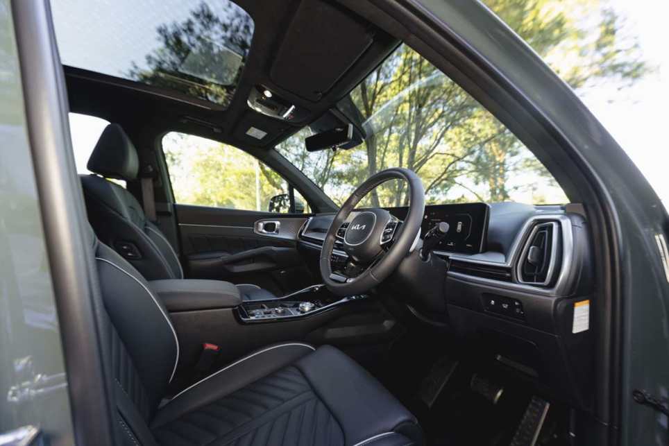 Kia Sorento Hybrid GT-Line I Price and features