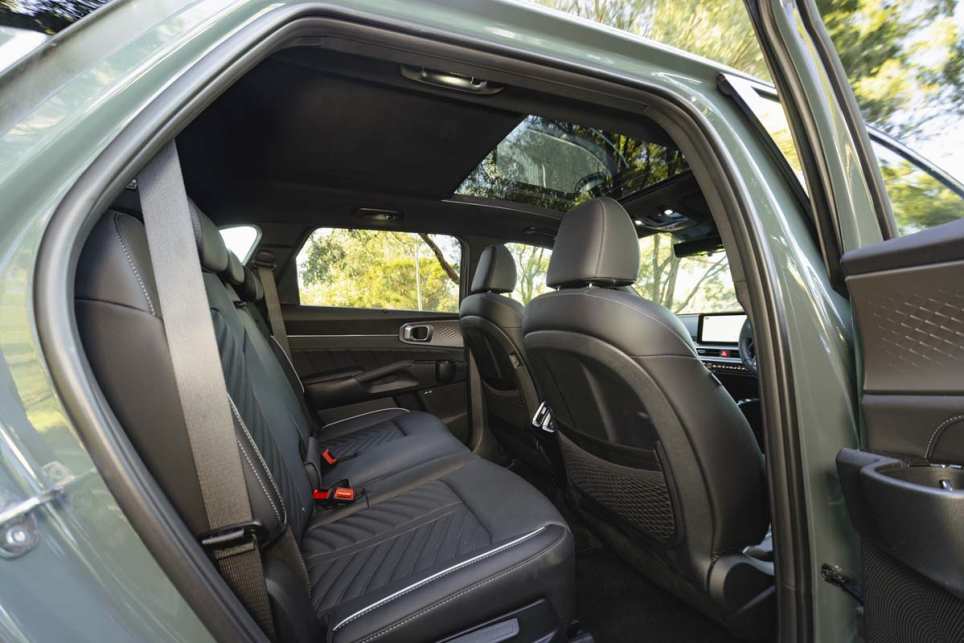 Kia Sorento Hybrid GT-Line I Practicality