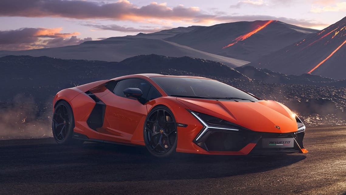 Lambo gets electrified! 2024 Lamborghini Revuelto with hybrid V12 takes  over from Aventador as new supercar flagship - Car News | CarsGuide