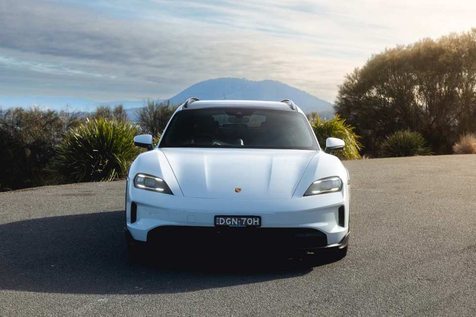 2024 Porsche Taycan 4 Cross Turismo I Design