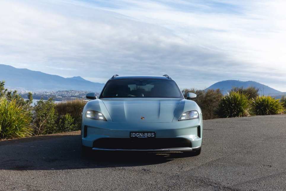 2024 Porsche Taycan 4S Cross Turismo I Design
