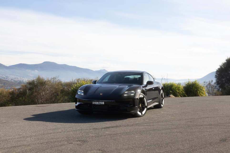 2024 Porsche Taycan I Design