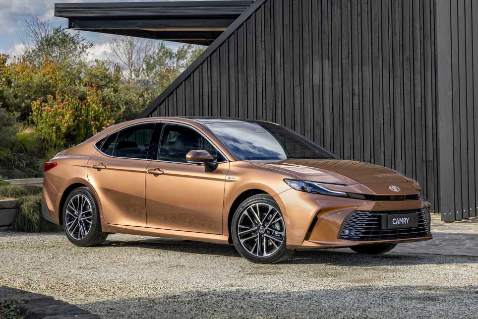 2025 Toyota Camry SL