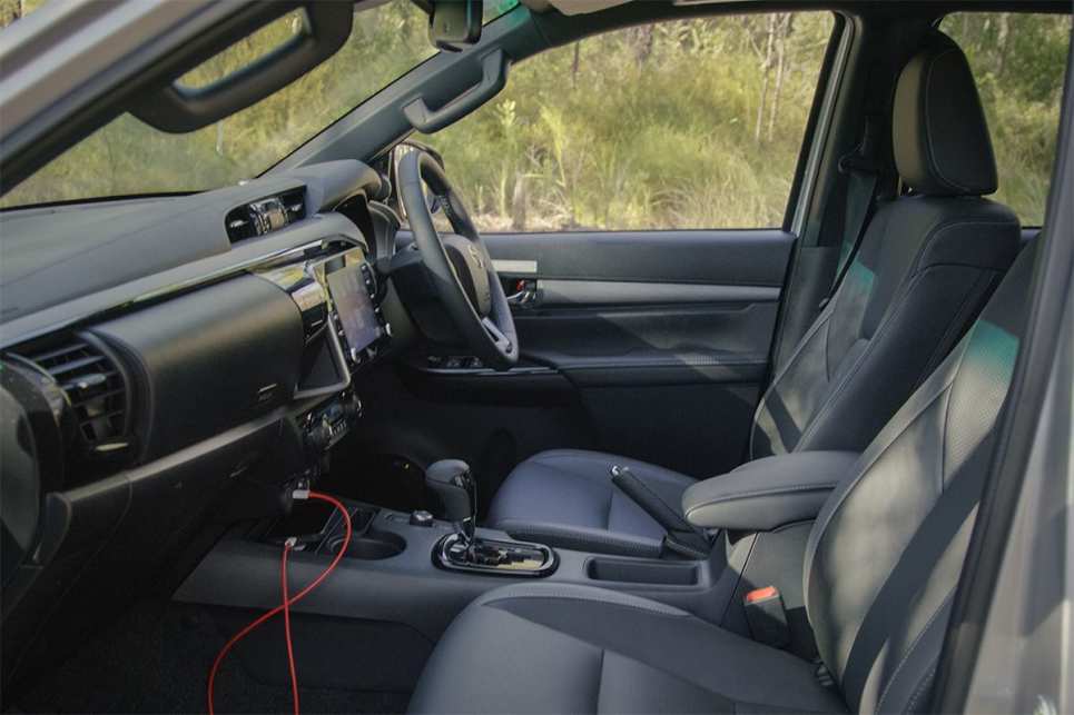 2024 Toyota Hilux Rogue V-Active I Practicality