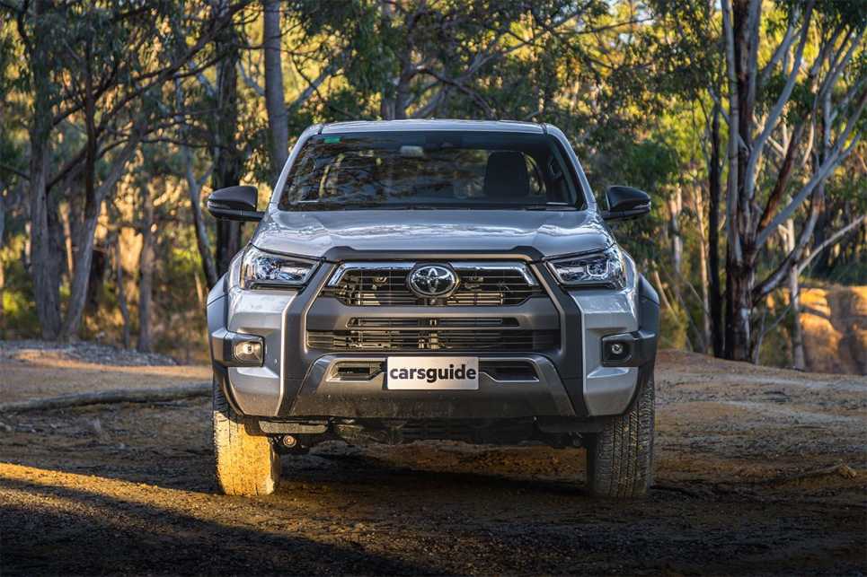 2024 Toyota Hilux Rogue V-Active I Design