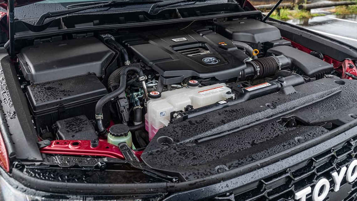 2024 Toyota LandCruiser 300 GR Sport (image: Brett Sullivan)