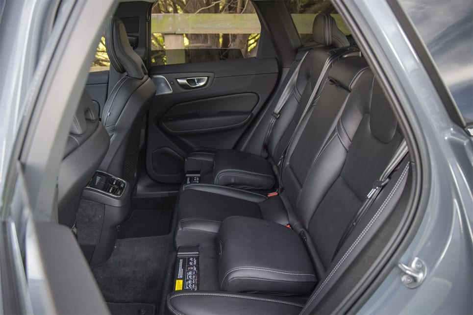 Even on the base model, the front seats are electric and feature electrically adjustable lumbar support, under-thigh support and side-bolsters. (Image: Glen Sullivan)