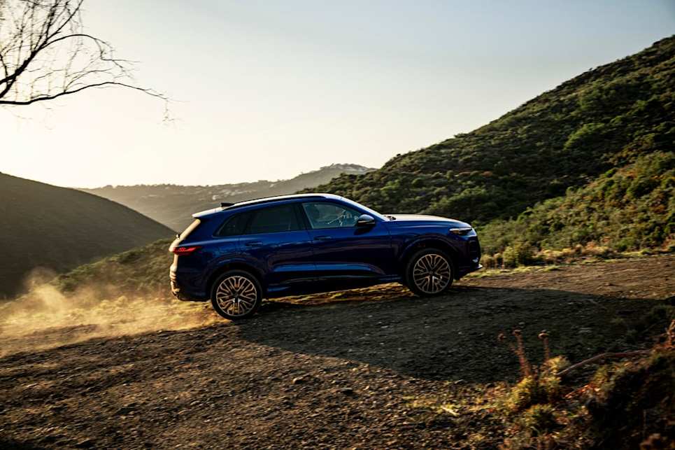 2025 Audi SQ5