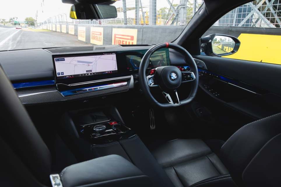 2025 BMW M5