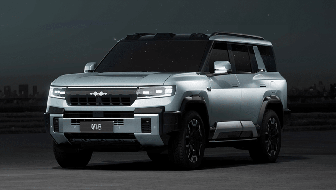 2025 BYD Leopard 8