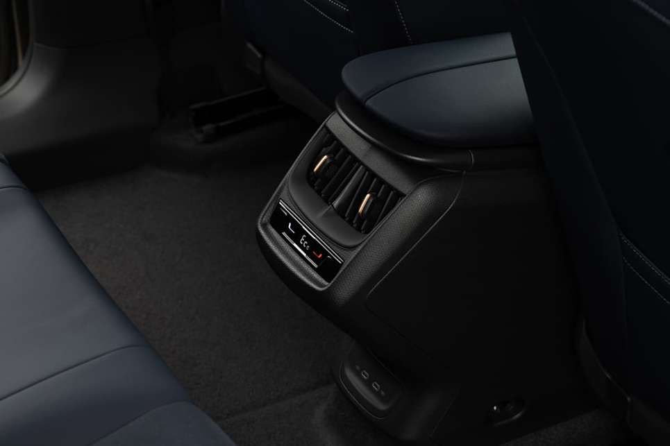2025 Cupra Tavascan Endurance Interior Package