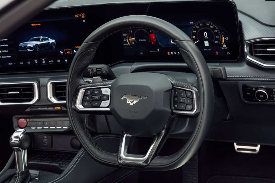 2025 Ford Mustang GT Fastback I Price and features