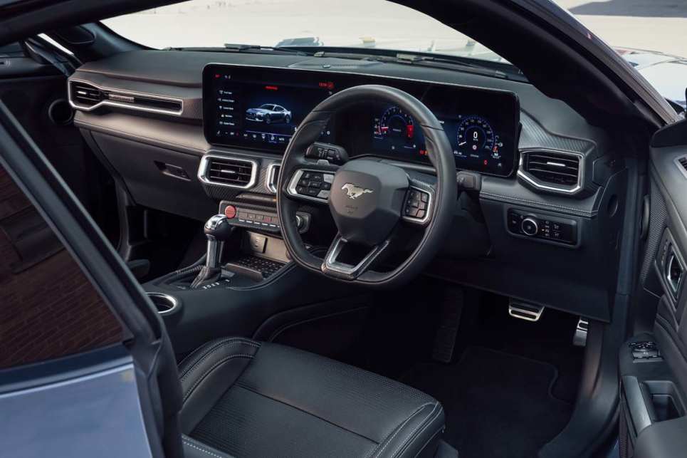 2025 Ford Mustang GT Fastback I Practicality