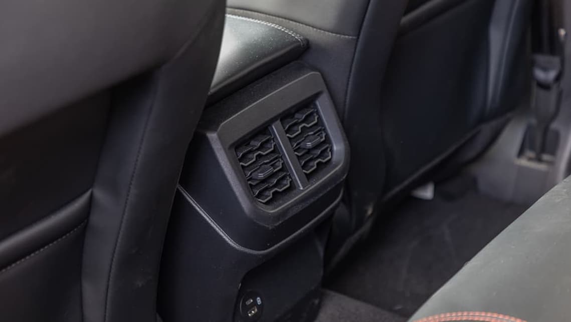 2025 Ford Ranger Raptor (image: Brett Sullivan)