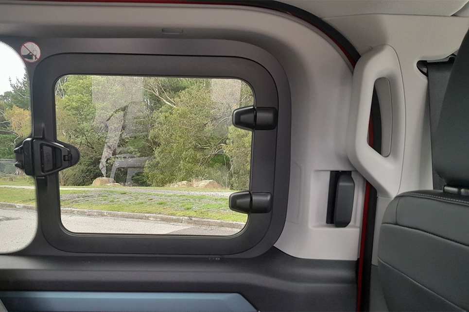 2025 Ford Tourneo Active