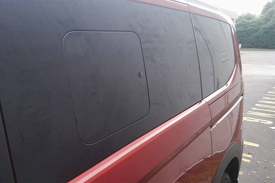 2025 Ford Tourneo Active