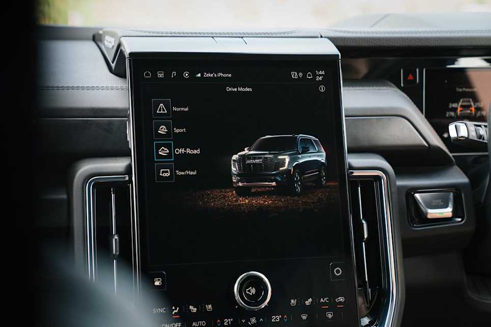 2025 GMC Yukon Denali