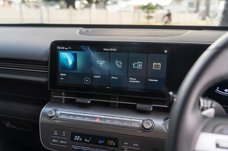 2025 Hyundai Kona Hybrid (Image: Sam Rawlings)