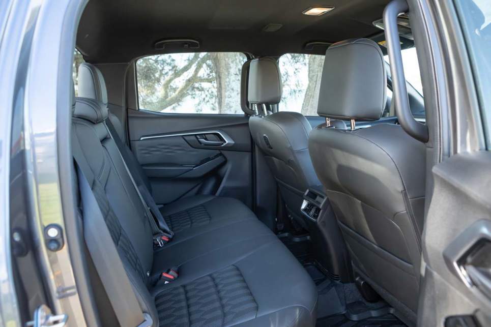 2025 Isuzu D-Max LS-U+ I Practicality