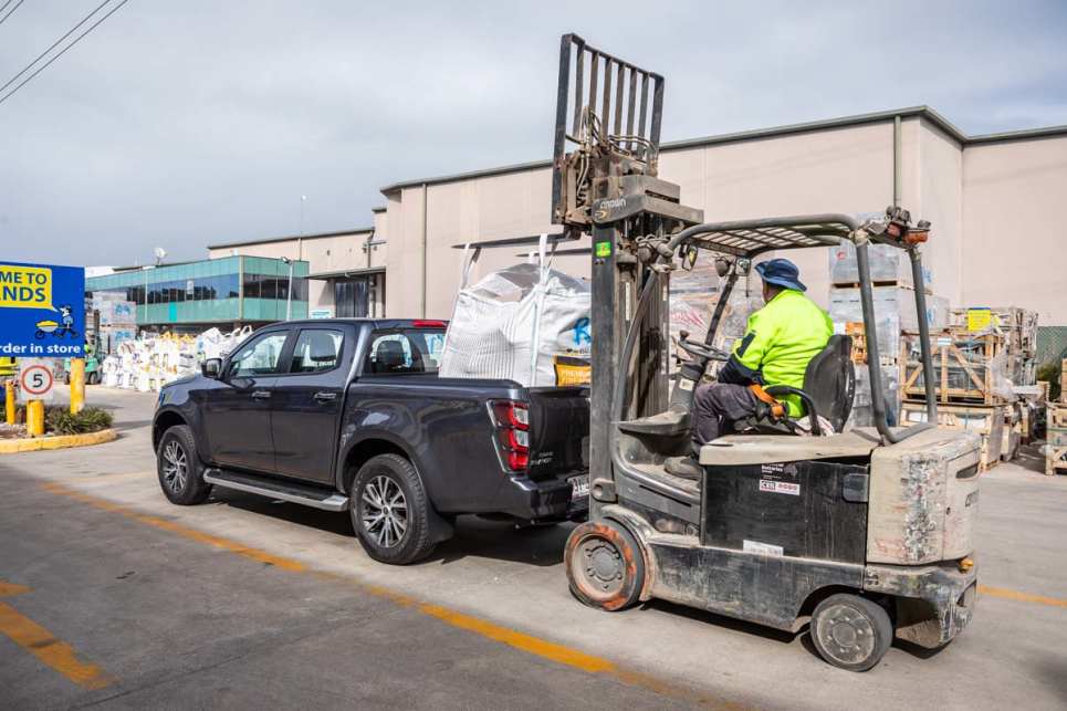 2025 Isuzu D-Max LS-U+ I Driving