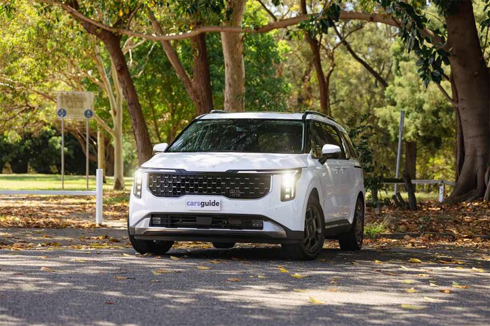 2025 Kia Carnival GT-Line Hybrid (Image: Dean McCartney)