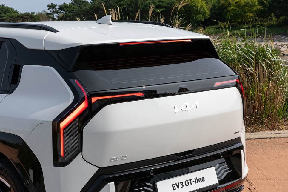 2025 Kia EV3 GT-line