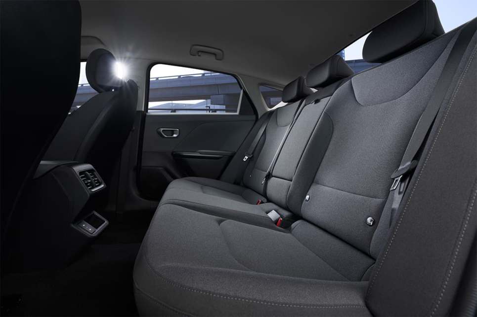 2025 Kia K4 S