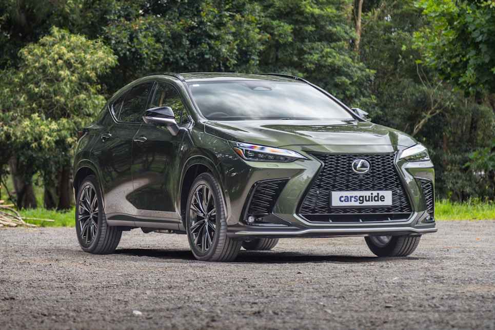 2025 Lexus NX450h+ F Sport.