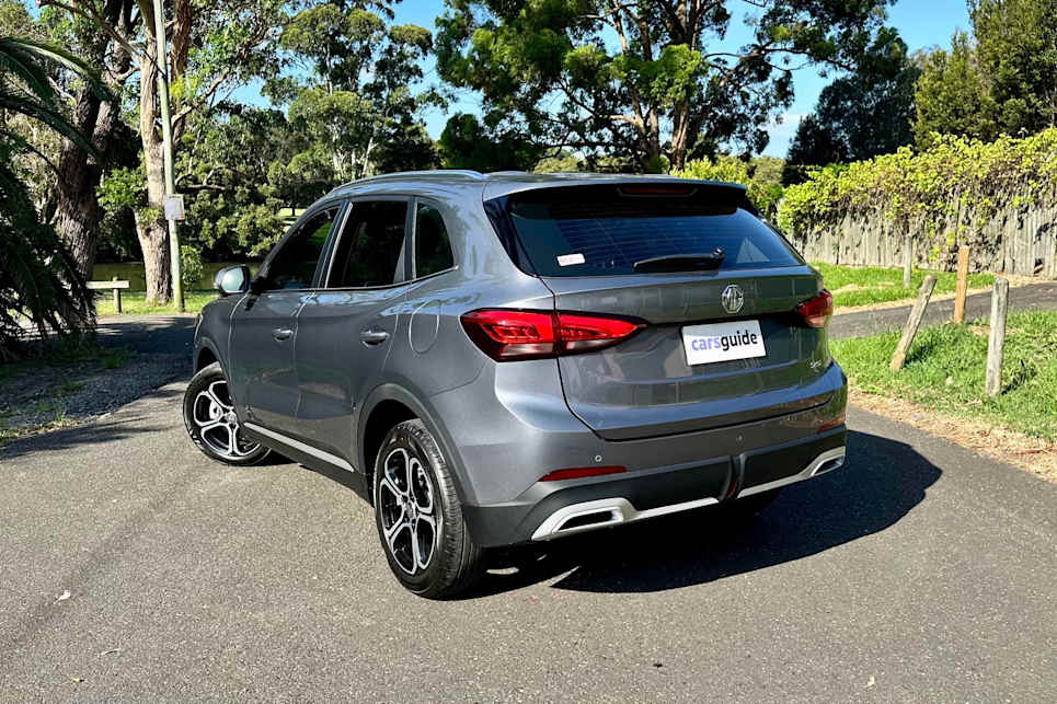 2025 MG ZS