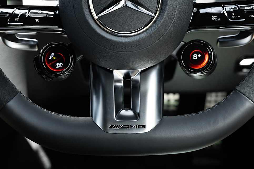 2025 Mercedes-AMG CLE 53.