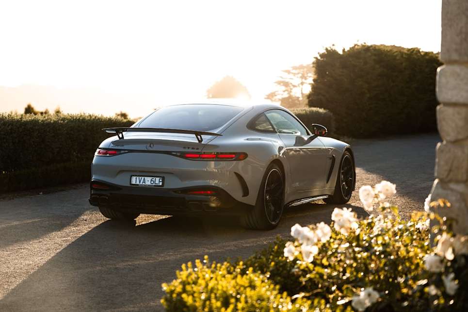 2025 Mercedes-Benz AMG GT63