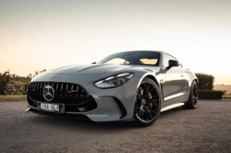 2025 Mercedes-Benz AMG GT63
