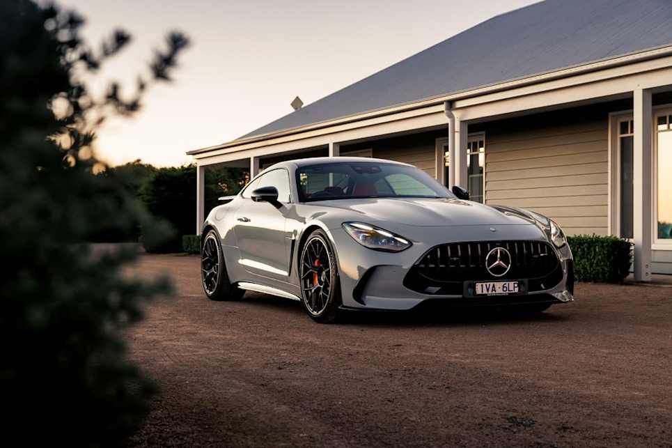 2025 Mercedes-Benz AMG GT63
