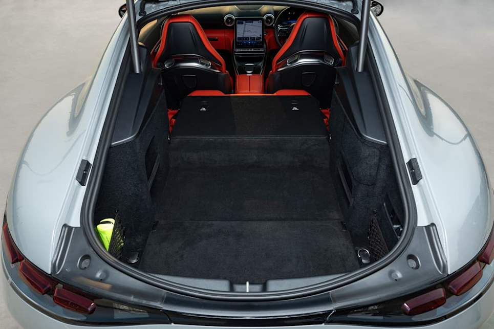 2025 Mercedes-Benz AMG GT63
