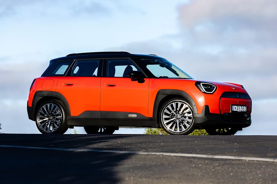 2025 Mini Aceman E