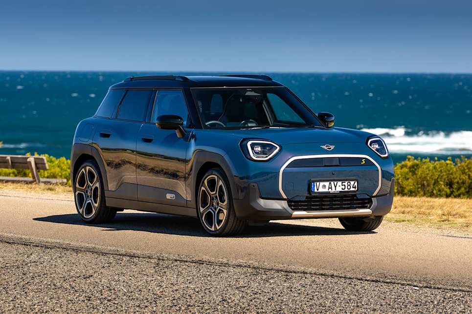 2025 Mini Aceman SE