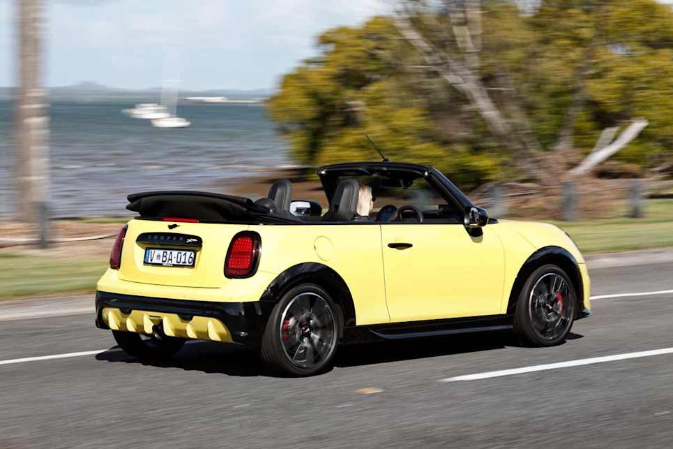 2025 Mini Convertible John Cooper Works