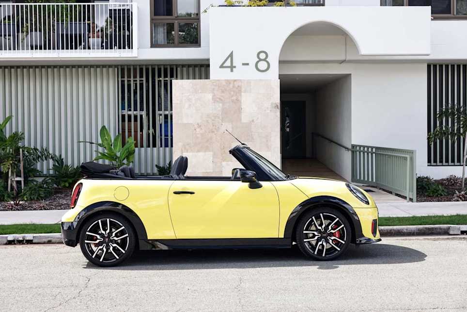 2025 Mini Convertible John Cooper Works